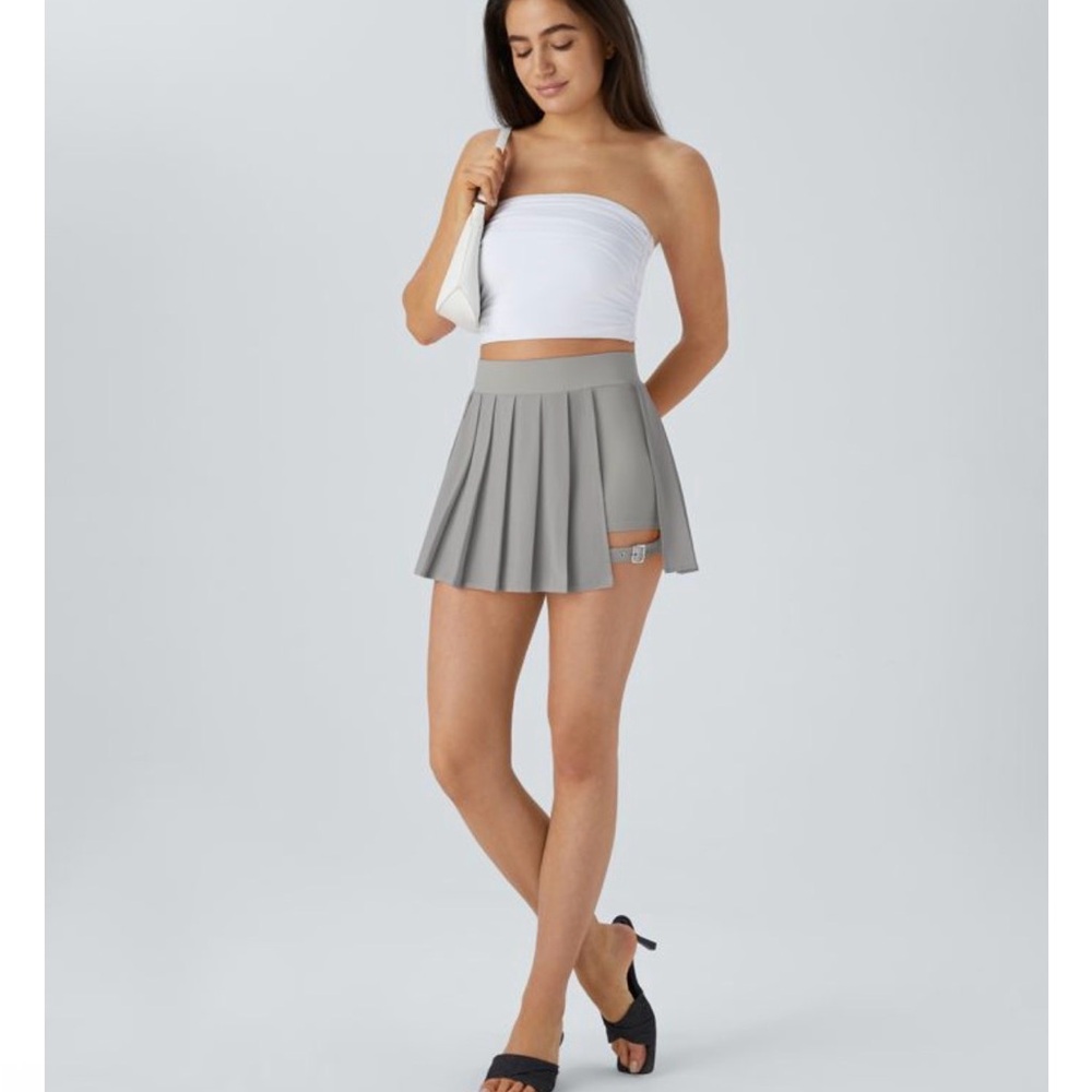 Breezeful High Waisted Pleated 2-in-1 Pocket Adjustable Buckle Micro Mini